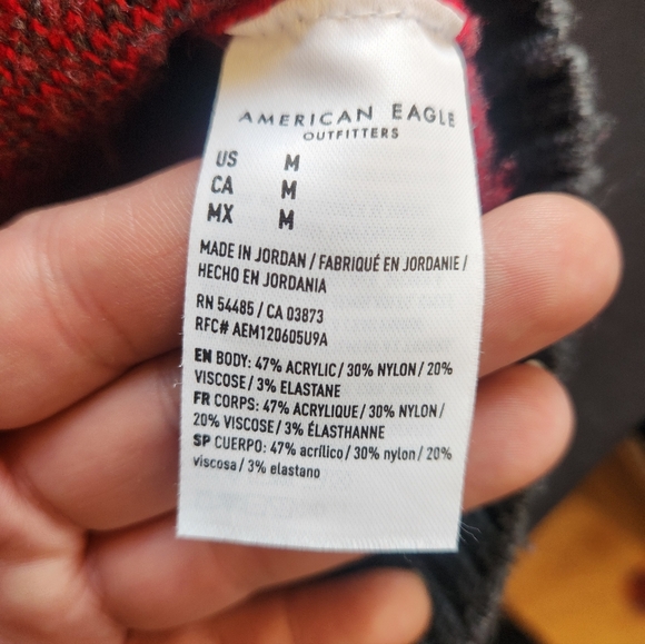 American Eagle Red and Gray Plaid Cardigan Size M - Picture 8 of 8